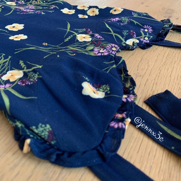 ❌[SOLD]❌Reformation Nikita Dress || Mademoiselle - Picture 8 of 16